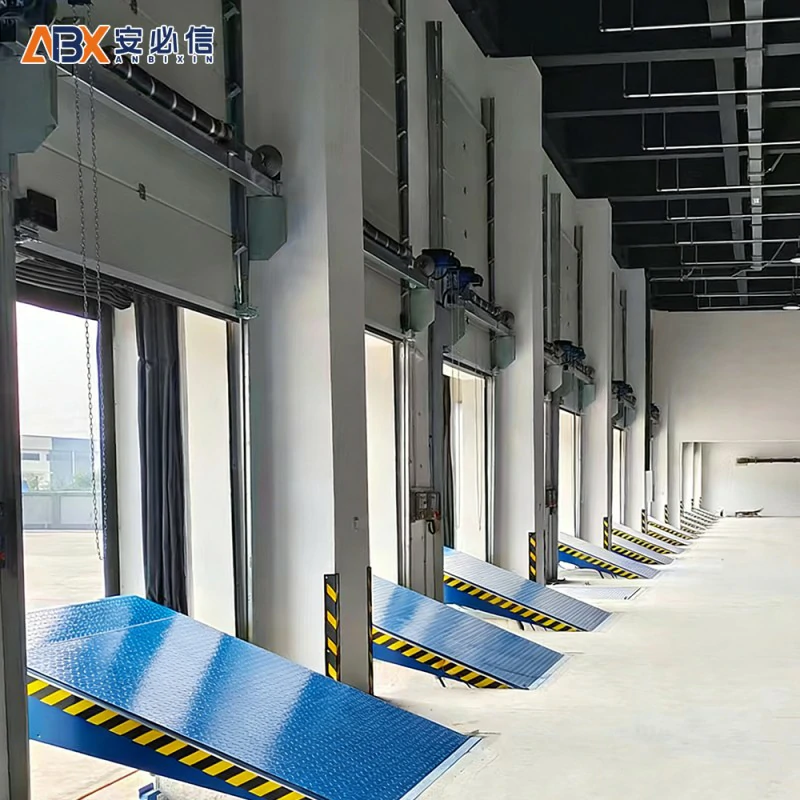 汕尾翻板滑升门